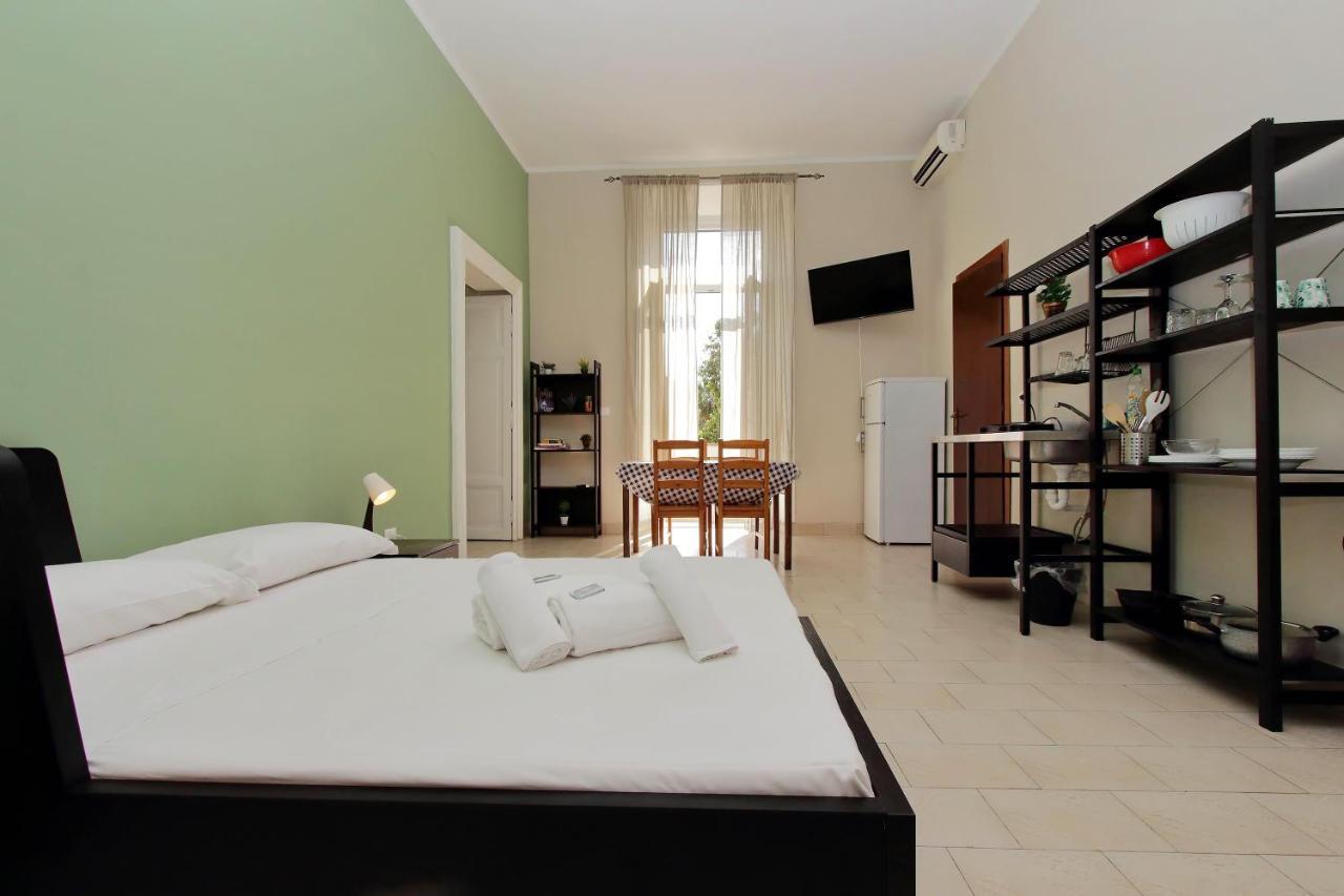 Residence Apartment Lucky Stars Rome Exterior photo