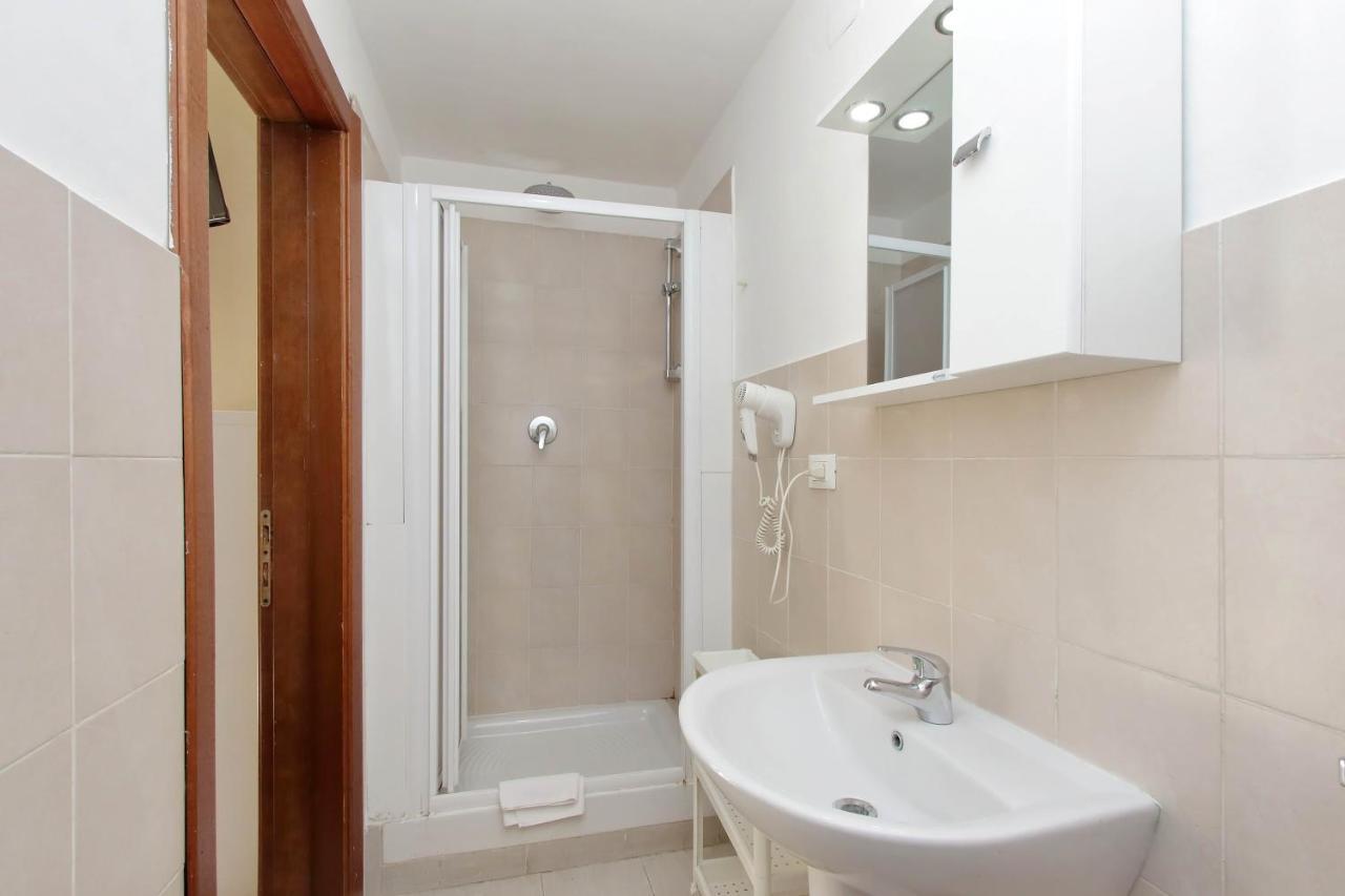 Residence Apartment Lucky Stars Rome Exterior photo